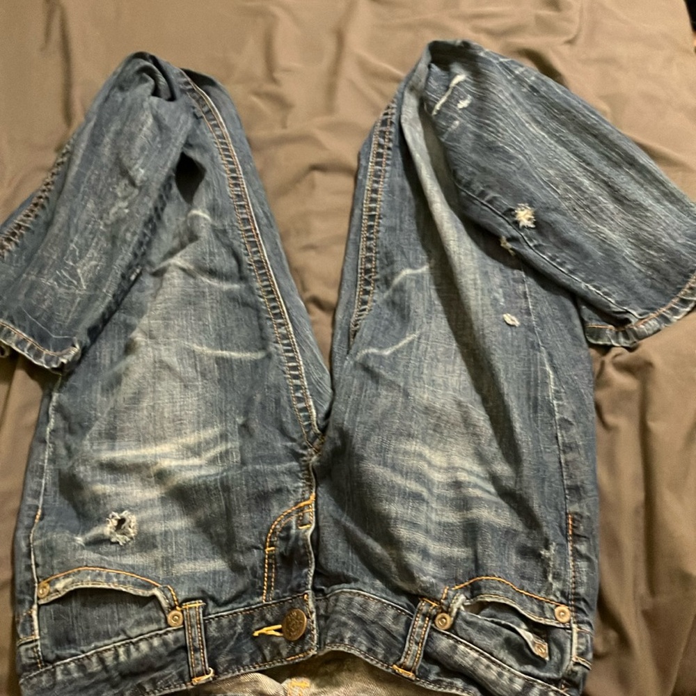 American Eagle Outfitters Relaxed Distressed Blue Jeans